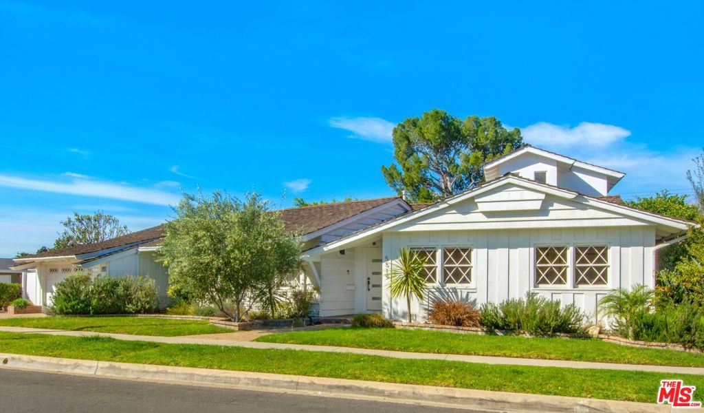 5519 Shenandoah Avenue