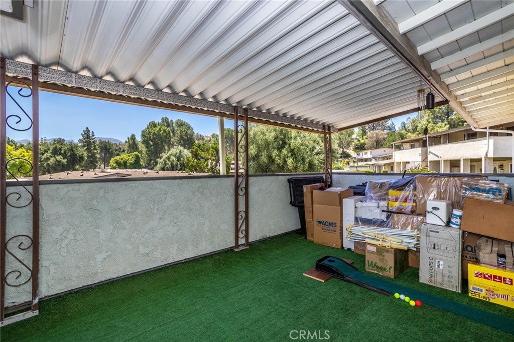 19716 Avenue Of The Oaks