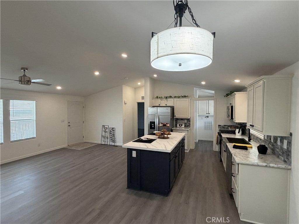 4000 Pierce Street 124