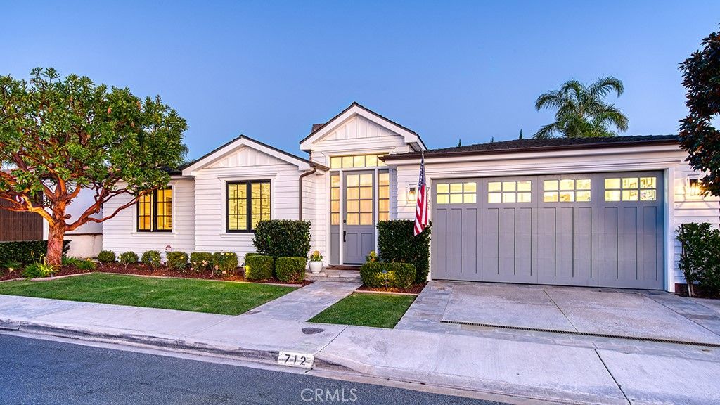 Photo of 712 K Thanga Dr, Corona Del Mar, CA 92625 (MLS # OC26015977)