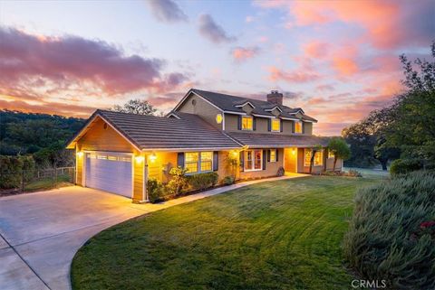 1505 Barley Grain Paso Robles CA 93446