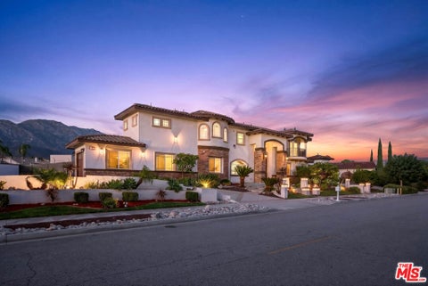 Photo of 485 E 18th Street, Upland, CA 91784 (MLS # 26102724)
