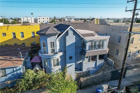 Photo of 2970 W 11th ST, Los Angeles, CA 90006 (MLS # SR26130063)