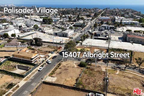 Photo of 15407 Albright Street, Pacific Palisades, CA 90272 (MLS # 26866515)
