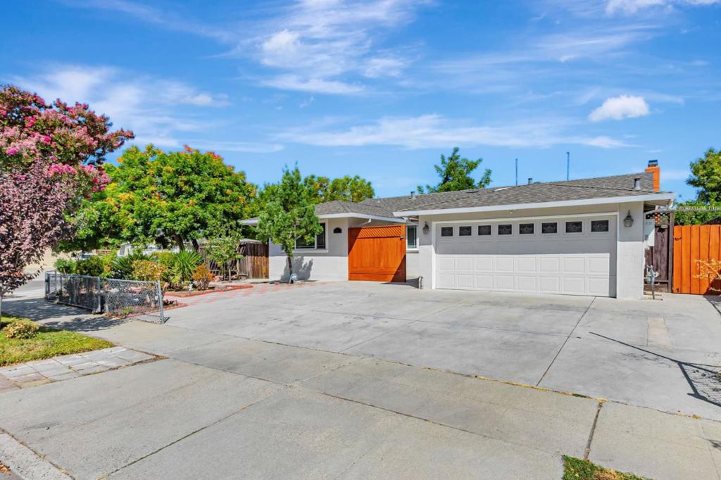 2895 Burdick Way