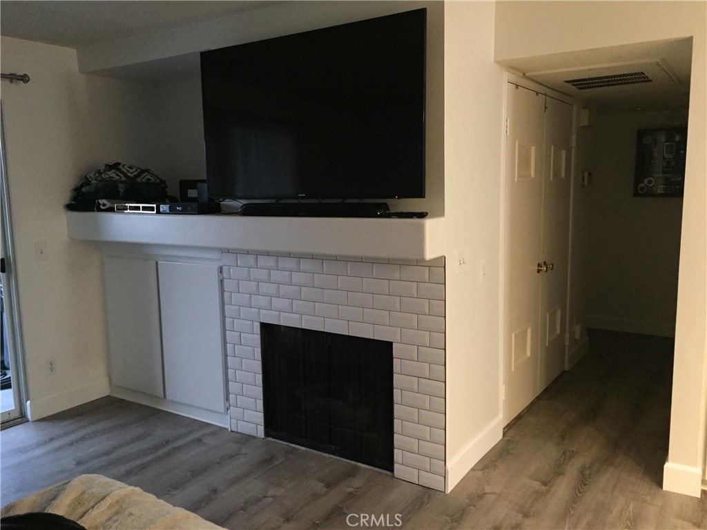 111 S Lakeview
