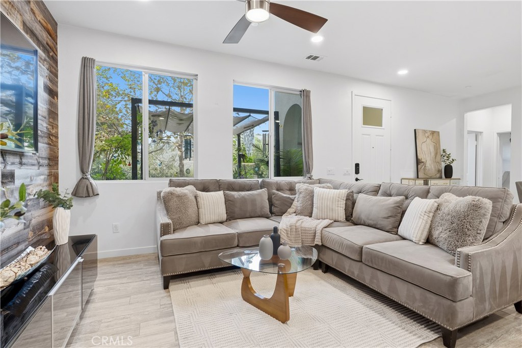 LYON VILLAS (SENVL) - Residential