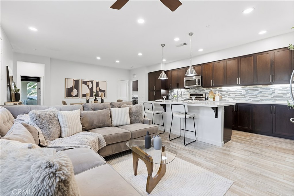 LYON VILLAS (SENVL) - Residential