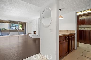 5330 Lindley