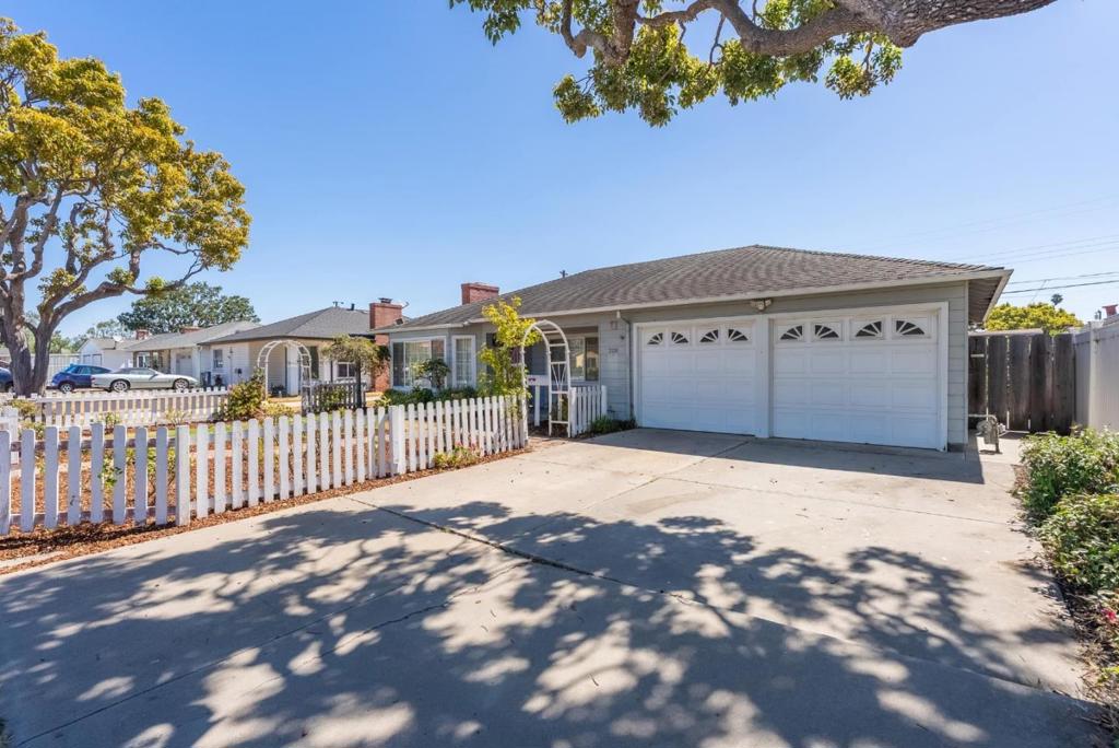 208 Angelus Drive