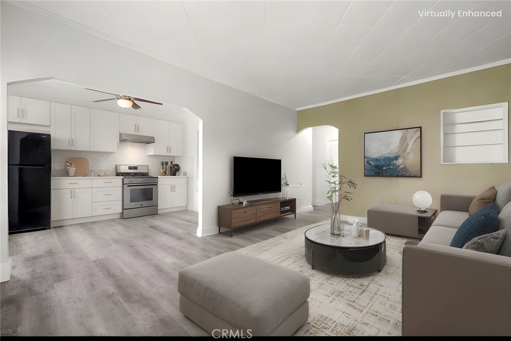 2121 James M Wood Boulevard 221