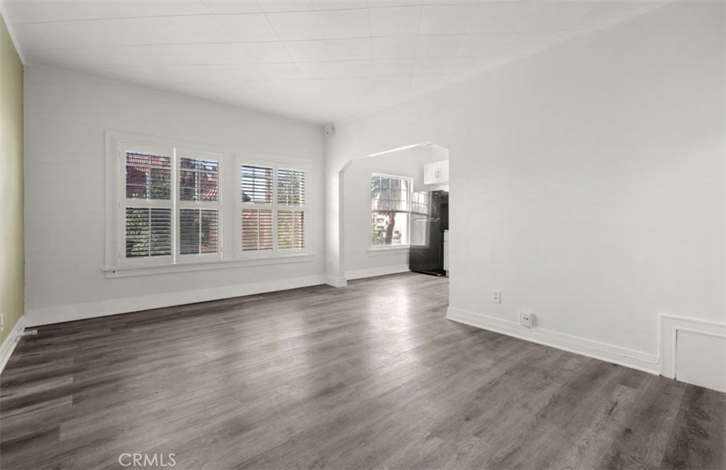 2121 James M Wood Boulevard 221