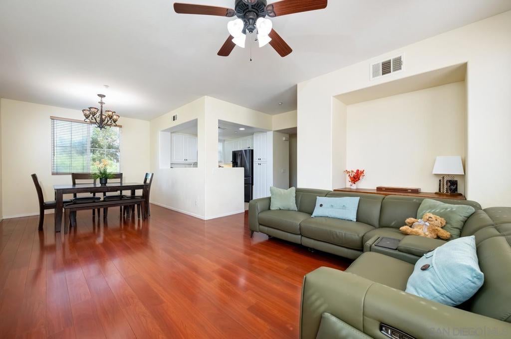 766 Anchor Cove