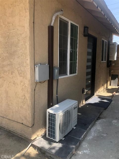 Photo of 14820 Aztec, Sylmar, CA 91342 (MLS # SR25249581)