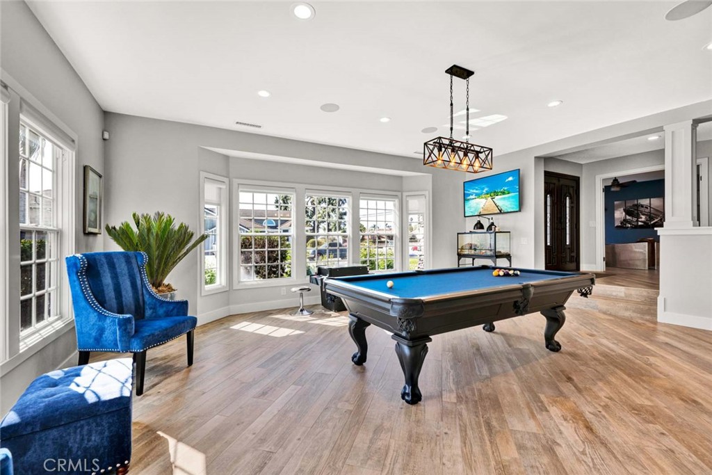 17525 Sunwest Circle