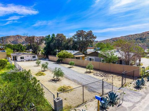 Photo of 11229 San Jacinto Street, Morongo Valley, CA 92256 (MLS # 219144815DA)
