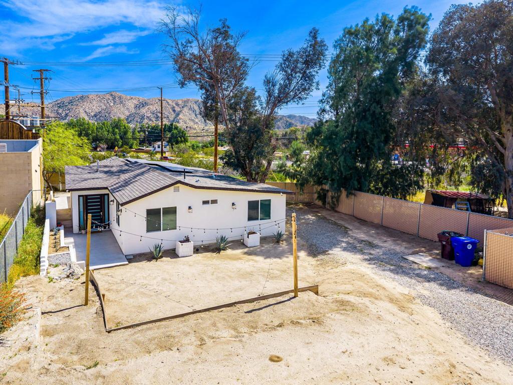 11229 San Jacinto Street