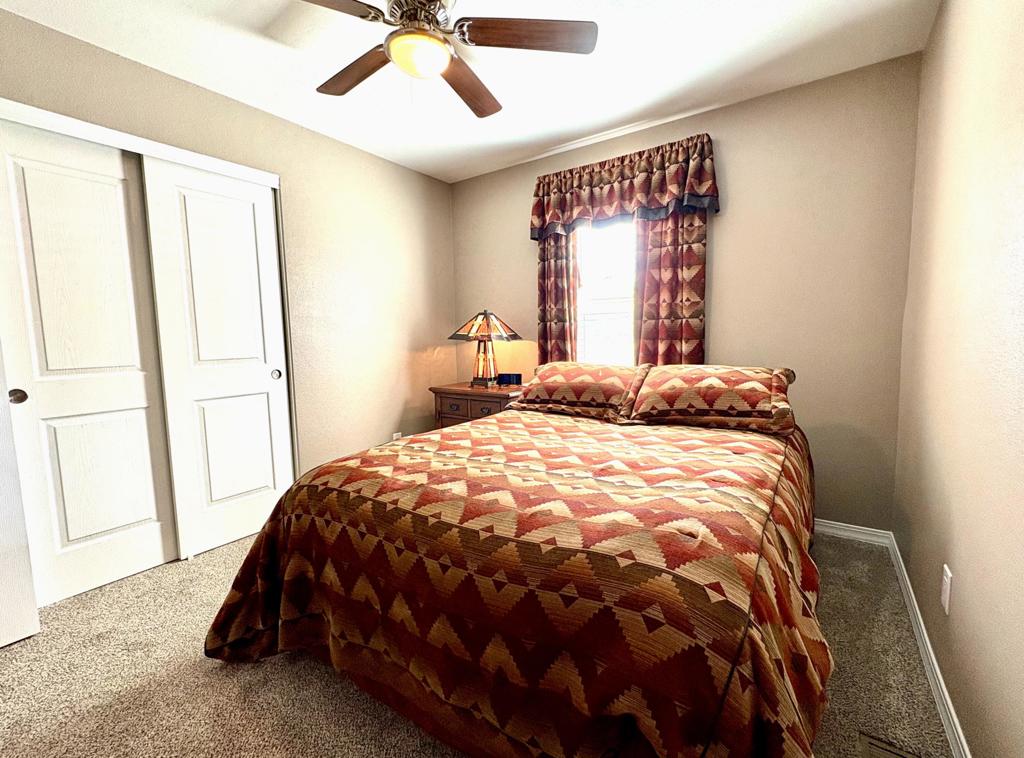 Royal Palms - Manufactured In Park