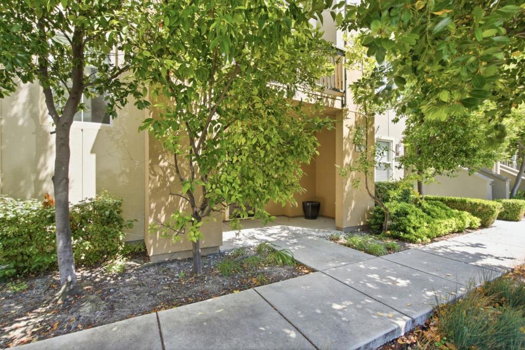 588 Santa Rosalia Terrace