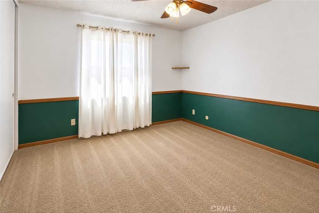 518 N Carousel