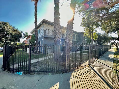 Photo of 10215 S 10th Avenue #6, Inglewood, CA 90303 (MLS # SB26178293)