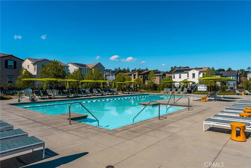 Corona, California 92883, United States, 3 Bedrooms Bedrooms, ,2 BathroomsBathrooms,Residential,Active,217118