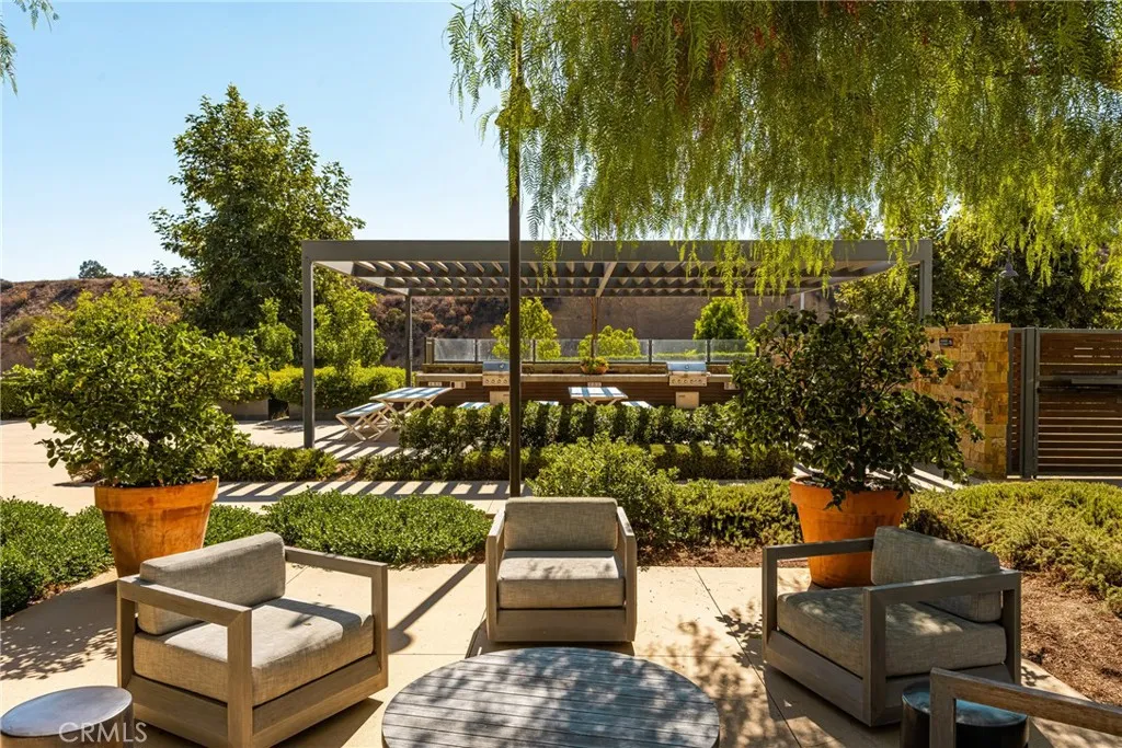 Corona, California 92883, United States, 3 Bedrooms Bedrooms, ,2 BathroomsBathrooms,Residential,Active,217118