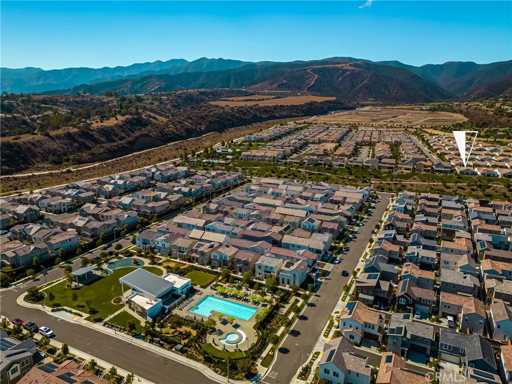 Corona, California 92883, United States, 3 Bedrooms Bedrooms, ,2 BathroomsBathrooms,Residential,Active,217118