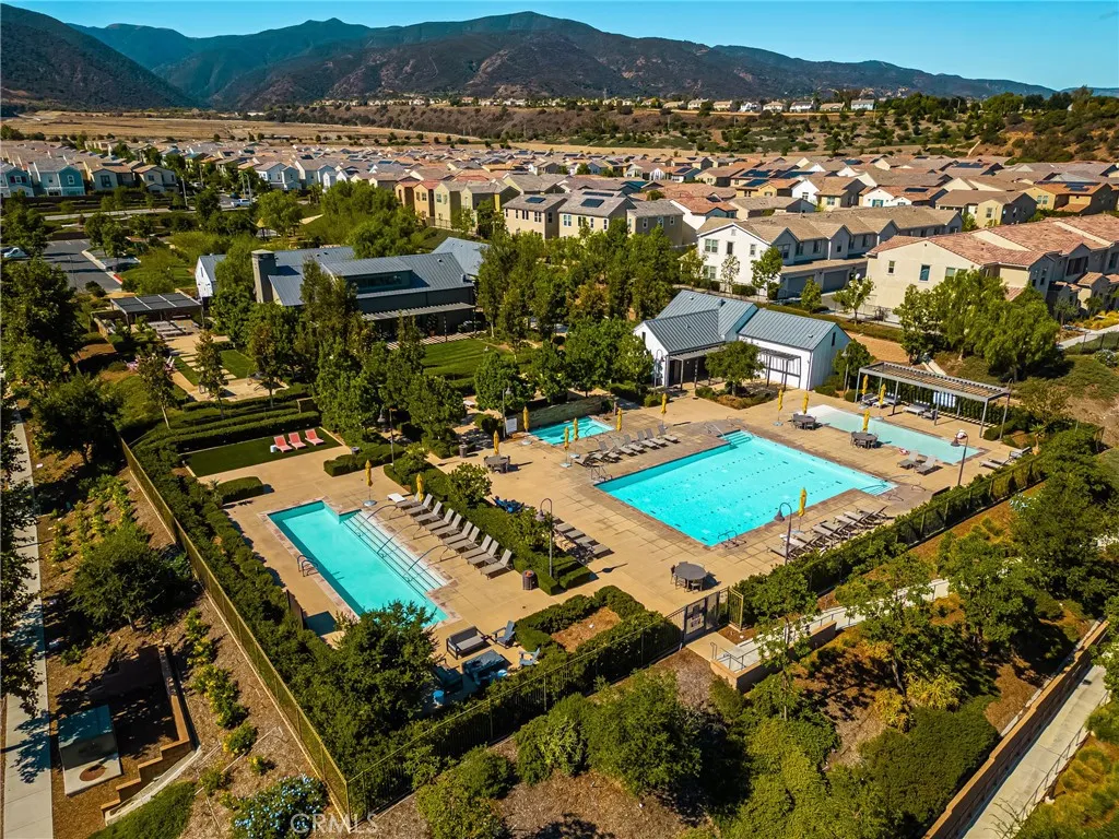 Corona, California 92883, United States, 3 Bedrooms Bedrooms, ,2 BathroomsBathrooms,Residential,Active,217118