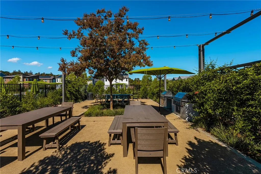 Corona, California 92883, United States, 3 Bedrooms Bedrooms, ,2 BathroomsBathrooms,Residential,Active,217118