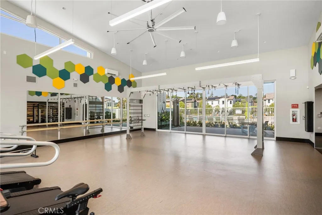 Corona, California 92883, United States, 3 Bedrooms Bedrooms, ,2 BathroomsBathrooms,Residential,Active,217118