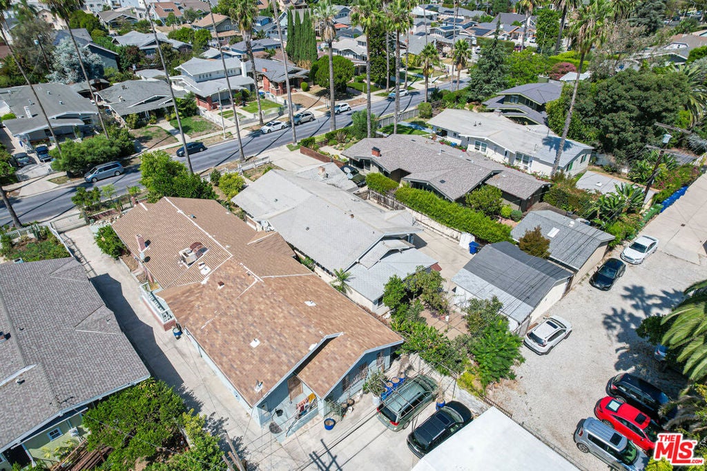 154 S Hobart Boulevard