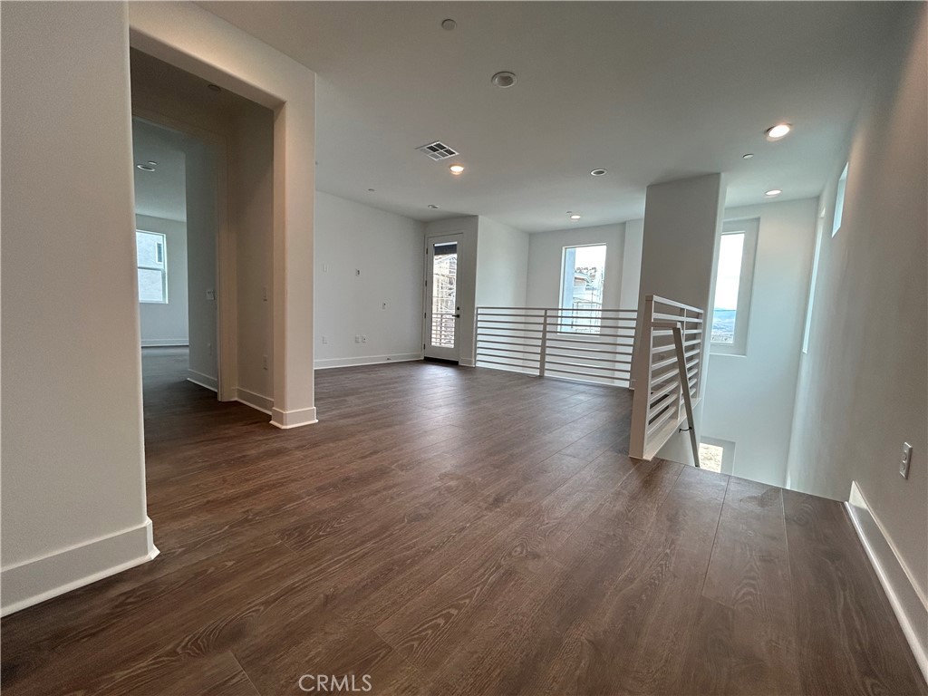 27339 Creekwood Lane