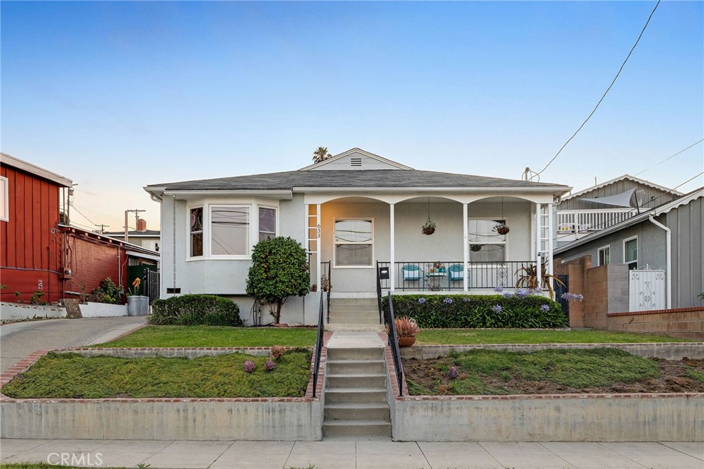 633 N Leland Avenue