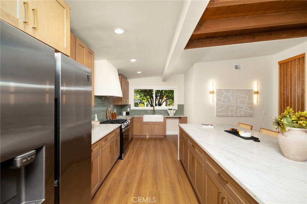 Photo of 5611 Babbitt Avenue, Encino, CA 91316 (MLS # WS25195564)