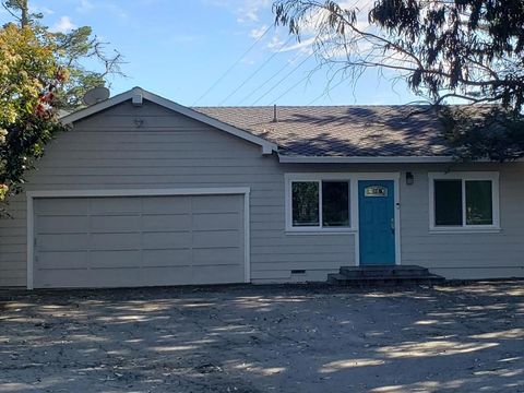 Photo of 1701 Black Mountain Rd #A, Hillsborough, CA 94010 (MLS # ML82040703)