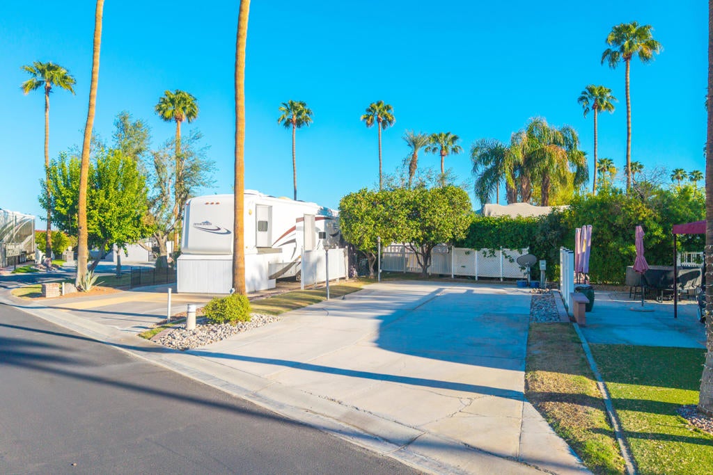 69411 Ramon Road 839
