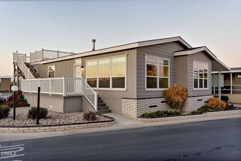 Photo of 5540 W 5th Street #1, Oxnard, CA 93035 (MLS # V1-32026)