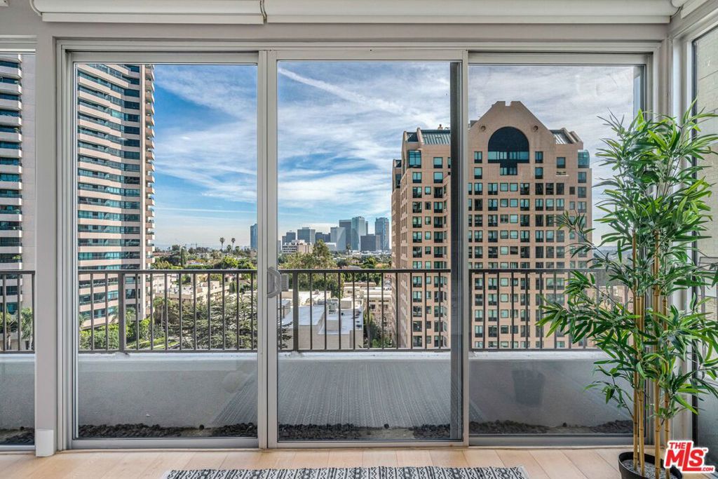Photo of 10501 Wilshire Boulevard #1012, Los Angeles, CA 90024 (MLS # 26657035)