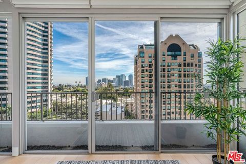 Photo of 10501 Wilshire Boulevard #1012, Los Angeles, CA 90024 (MLS # 26657035)
