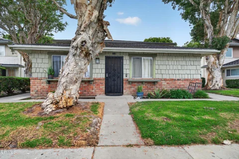 711 Halyard Street, Port Hueneme, CA 93041 - MLS#: V1-37026