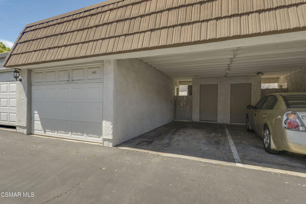 Los Robles Townhomes-332 - 1003172 - Residential