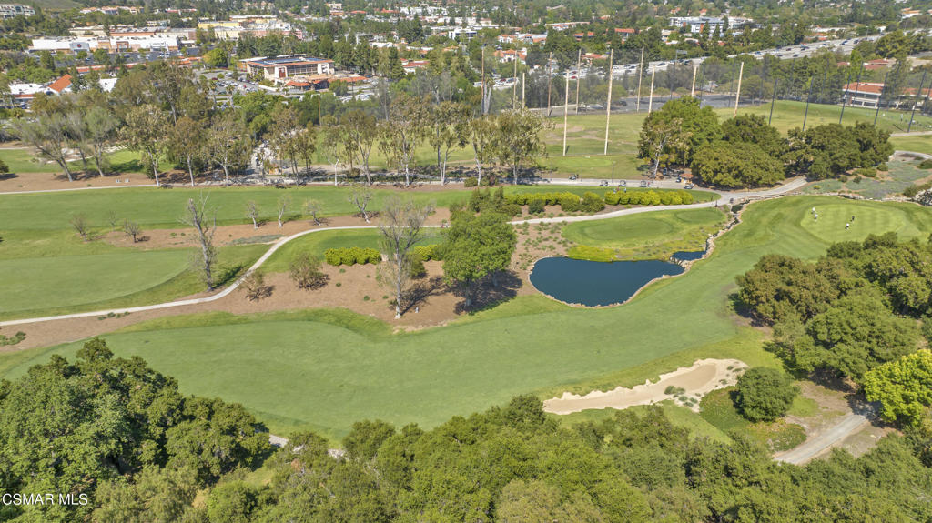 Los Robles Townhomes-332 - 1003172 - Residential