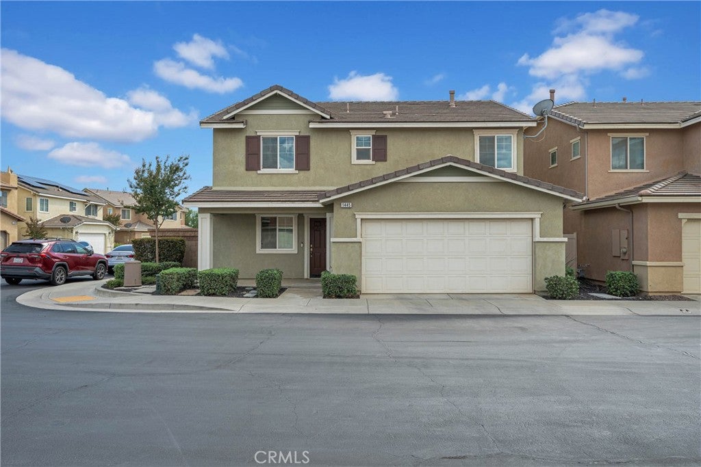 1445 Chinaberry