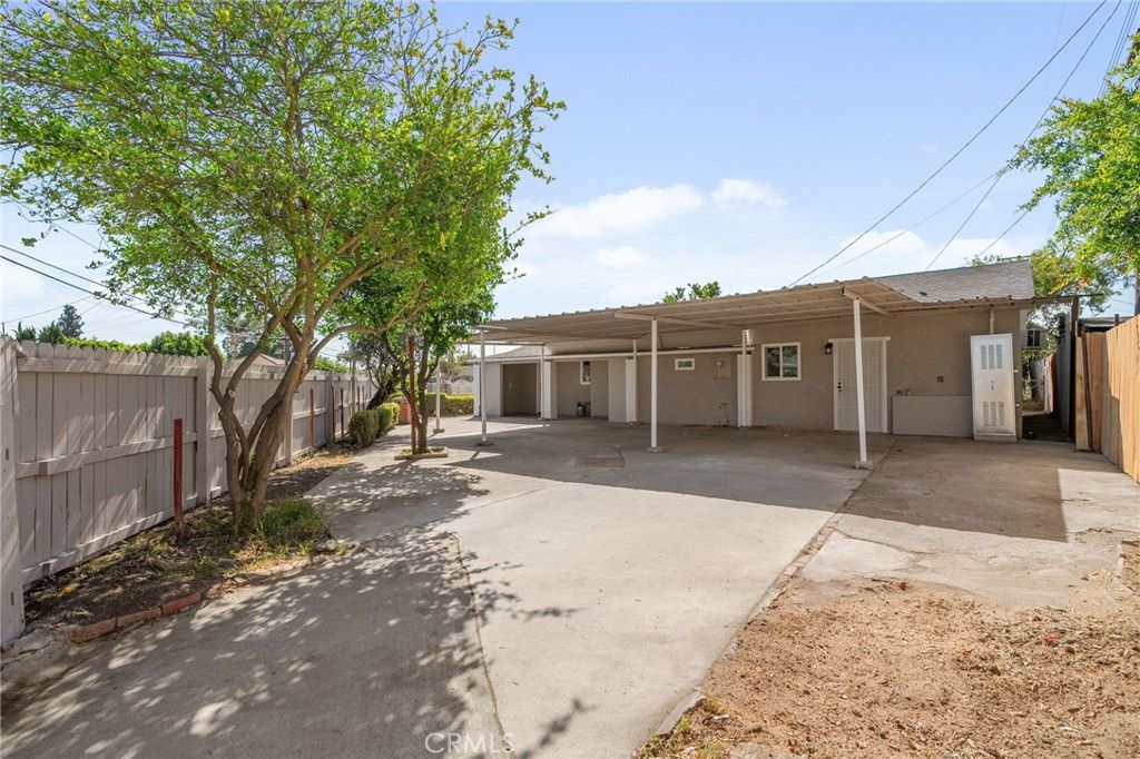 listing image 130727833874545034145