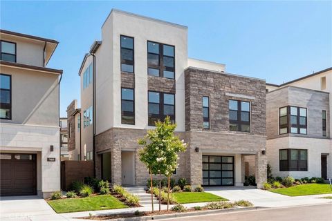 Photo of 164 Apron, Irvine, CA 92618 (MLS # PW26071957)