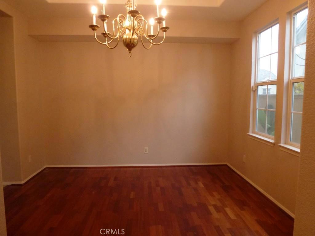 23261 Castle Rock