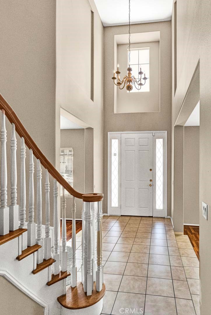 23261 Castle Rock