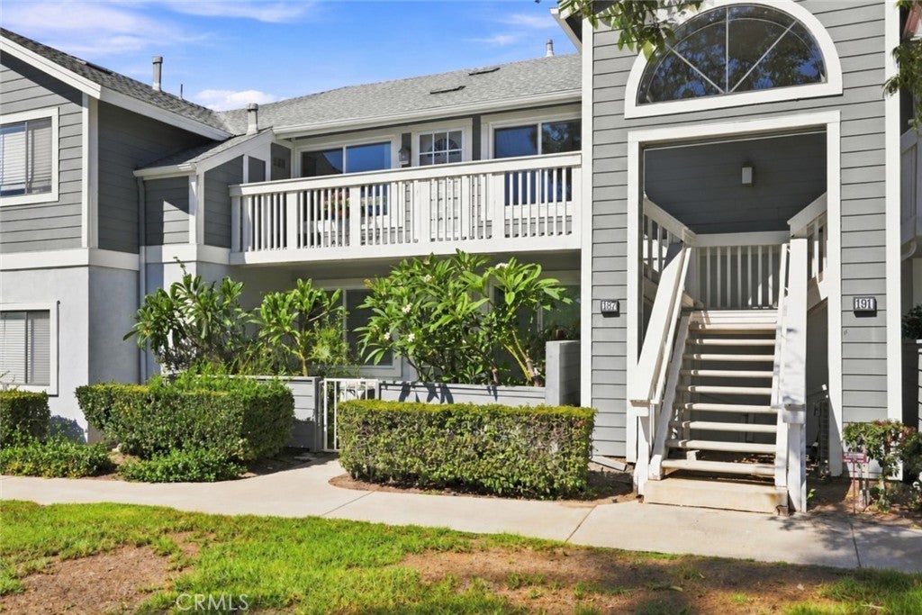 Photo of 187 Huntington, Irvine, CA 92620 (MLS # SB26195812)