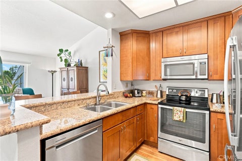 Photo of 187 Huntington, Irvine, CA 92620 (MLS # SB26195812)